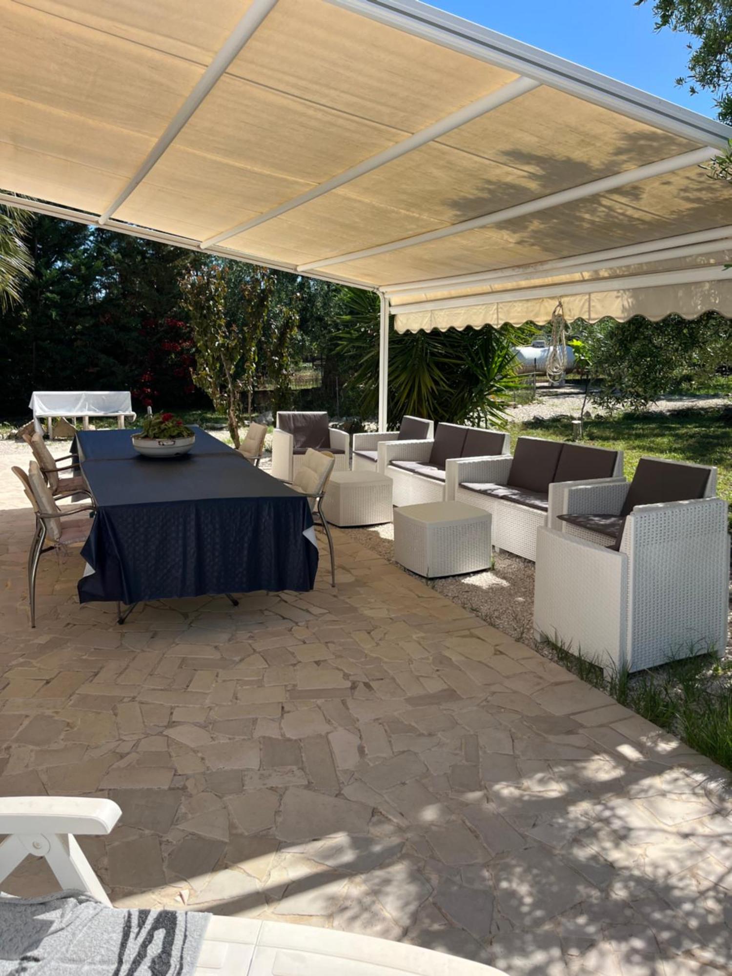 B&B Villa Mediterranee Con Parking Space Trani Eksteriør bilde