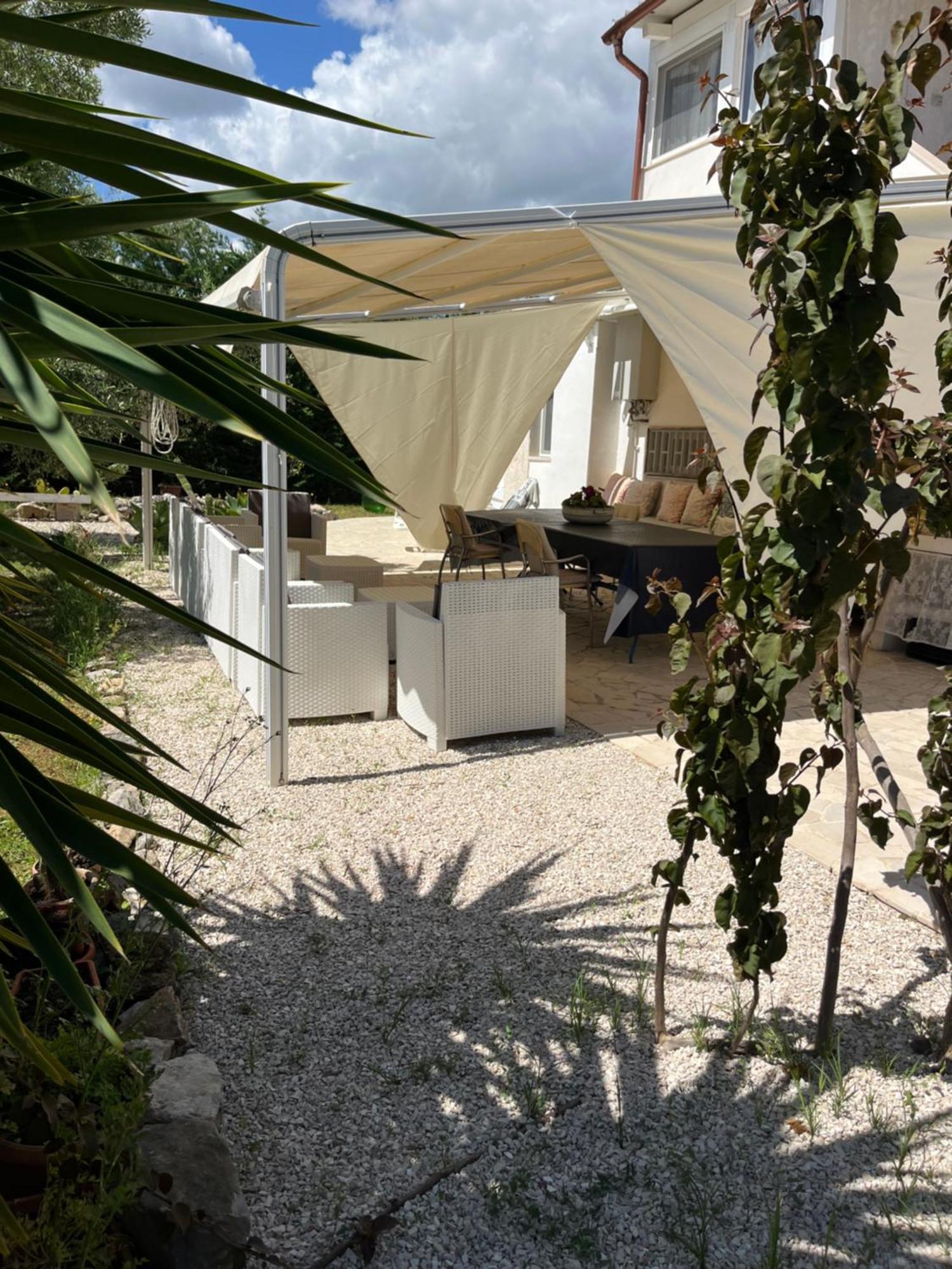 B&B Villa Mediterranee Con Parking Space Trani Eksteriør bilde