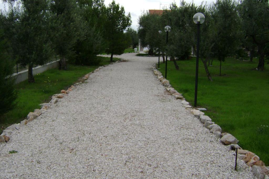 B&B Villa Mediterranee Con Parking Space Trani Eksteriør bilde
